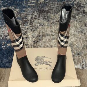Burberry Black and Beige Plaid Rain Boots